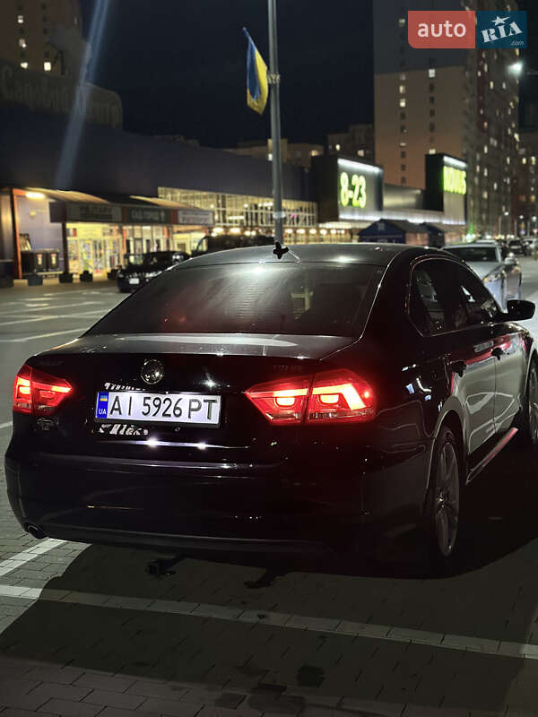 Седан Volkswagen Passat 2015 в Києві