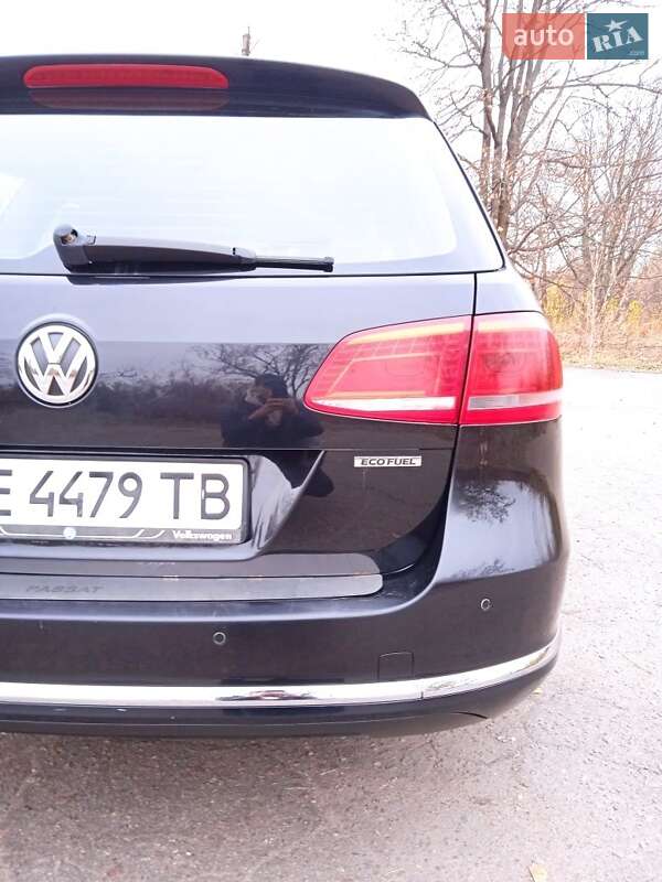Універсал Volkswagen Passat 2012 в Дніпрі