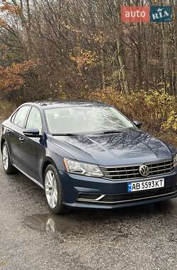 Седан Volkswagen Passat 2018 в Вінниці