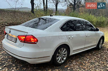 Седан Volkswagen Passat 2012 в 