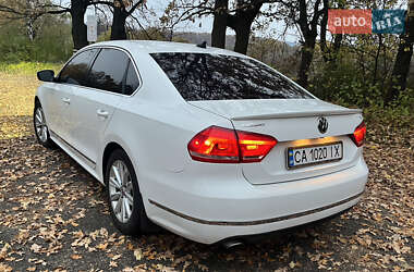 Седан Volkswagen Passat 2012 в 