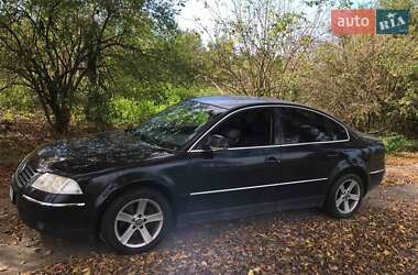 Седан Volkswagen Passat 2004 в Львові