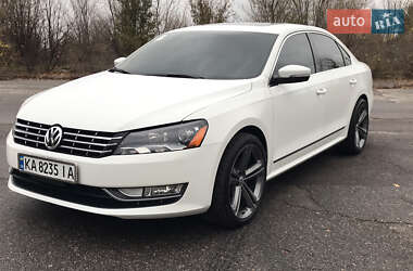 Седан Volkswagen Passat 2015 в Мироновке