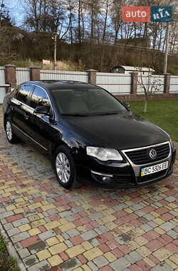 Седан Volkswagen Passat 2006 в Львове