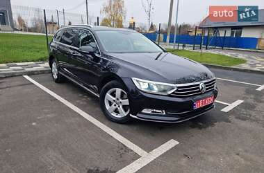 Универсал Volkswagen Passat 2015 в Буче