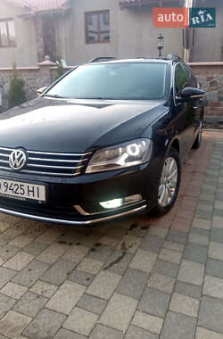 Універсал Volkswagen Passat 2013 в Чинадієвому