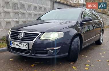 Універсал Volkswagen Passat 2008 в Ірпені