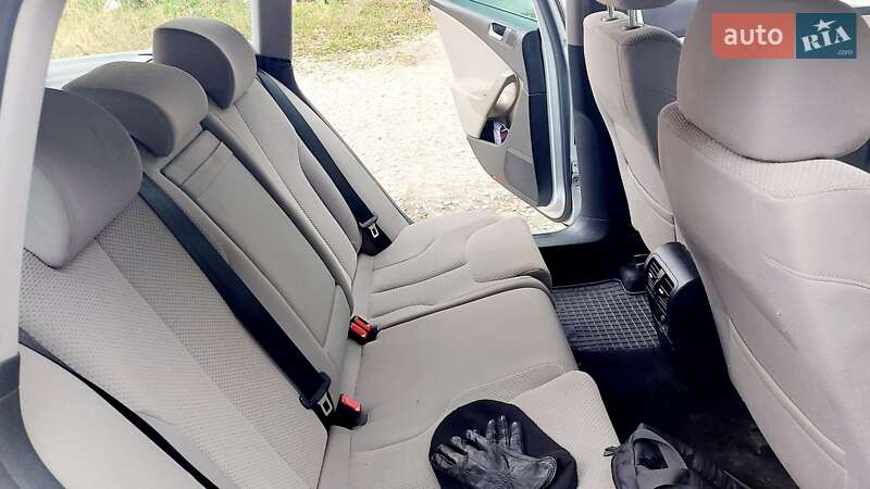 Универсал Volkswagen Passat 2005 в Светловодске