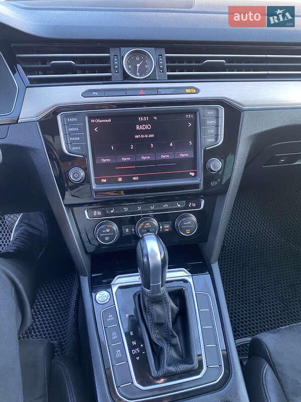 Универсал Volkswagen Passat 2015 в Шептицькому фото 5 Универсал Volkswagen Passat 2015 в Шептицькому