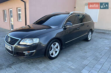 Універсал Volkswagen Passat 2006 в Бродах