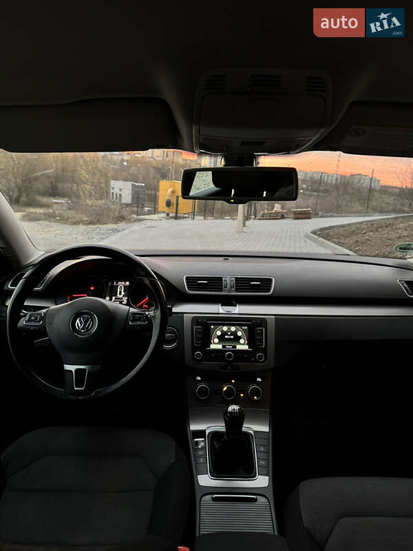 Volkswagen Passat 2013