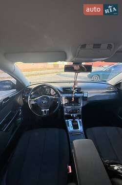 Седан Volkswagen Passat 2010 в Полтаве