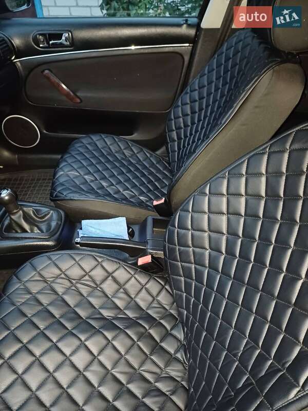 Седан Volkswagen Passat 2002 в Черкасах