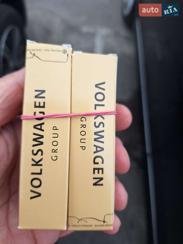 Седан Volkswagen Passat 2013 в Львове