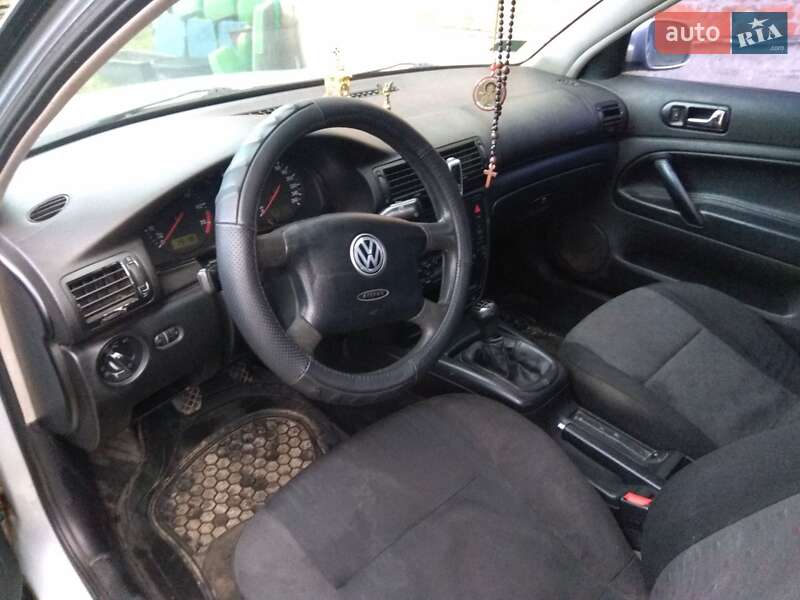 Седан Volkswagen Passat 1998 в Владимире