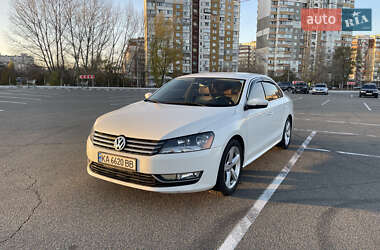 Седан Volkswagen Passat 2013 в Києві