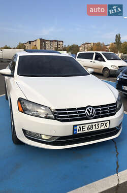 Седан Volkswagen Passat 2011 в Кривом Роге