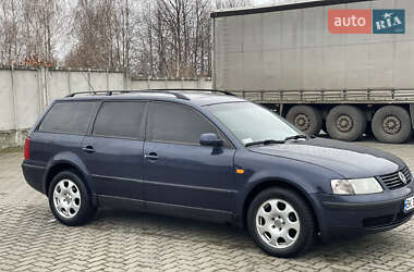 Универсал Volkswagen Passat 1998 в Сарнах