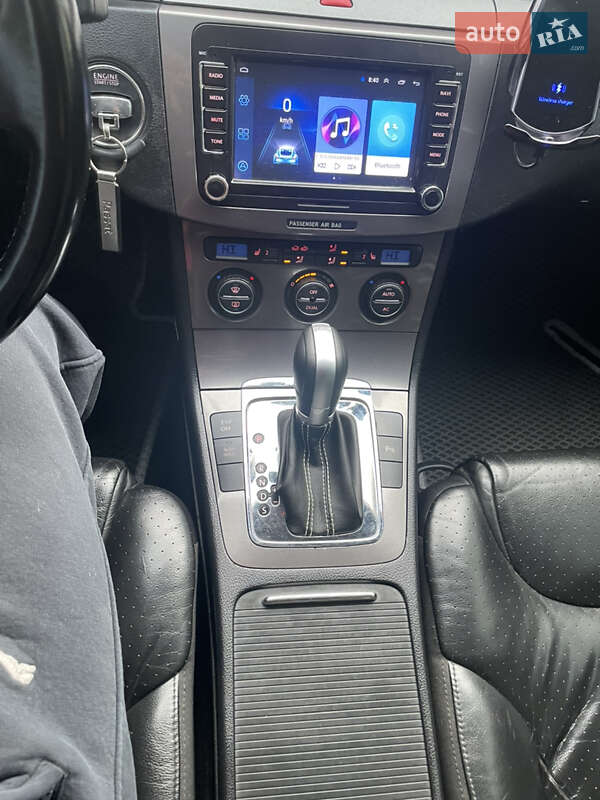 Універсал Volkswagen Passat 2008 в Ізмаїлі