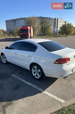 Седан Volkswagen Passat 2011 в Вознесенську