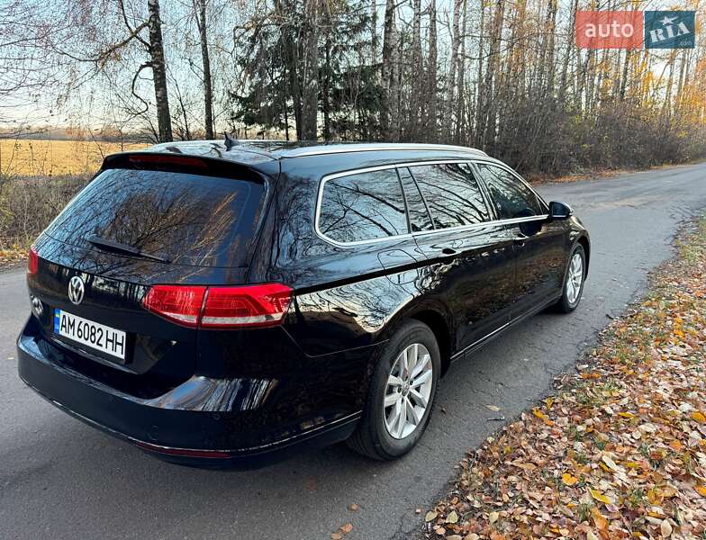Универсал Volkswagen Passat 2019 в Житомире