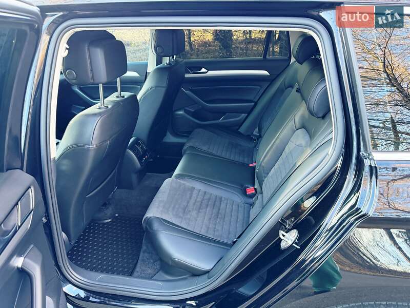 Универсал Volkswagen Passat 2019 в Житомире