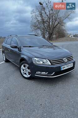 Универсал Volkswagen Passat 2011 в Ромнах