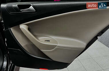 Седан Volkswagen Passat 2008 в 