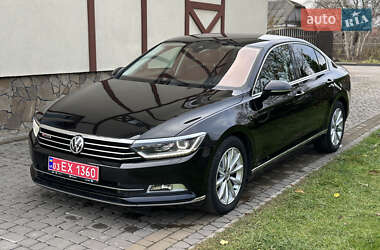 Седан Volkswagen Passat 2016 в Луцке