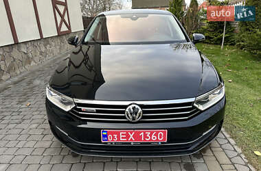 Седан Volkswagen Passat 2016 в Луцке