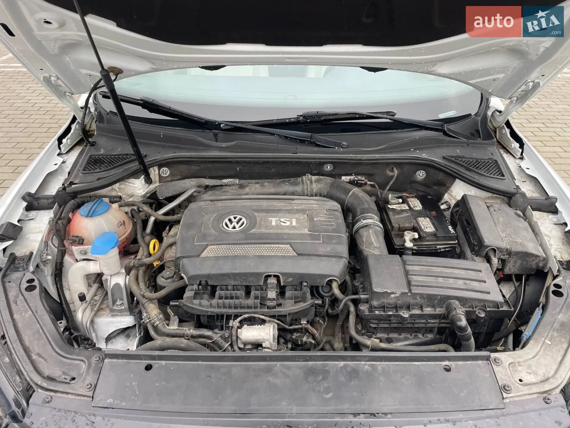 2017 Volkswagen Passat - мініатюра 15