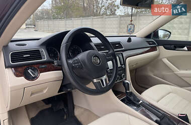 Седан Volkswagen Passat 2012 в Одессе