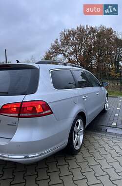 Универсал Volkswagen Passat 2011 в Требухове