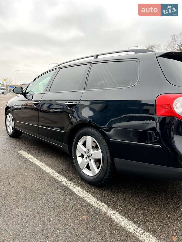 Універсал Volkswagen Passat 2009 в Ковелі