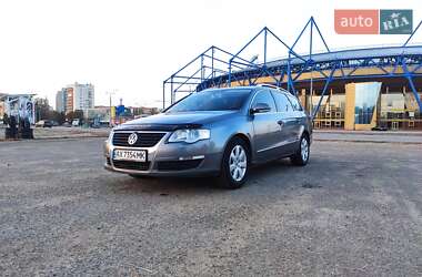 Універсал Volkswagen Passat 2008 в Харкові