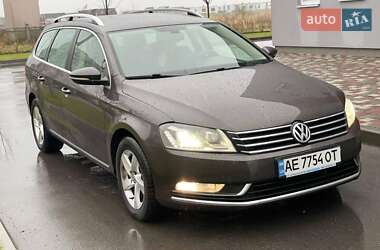 Универсал Volkswagen Passat 2012 в Днепре