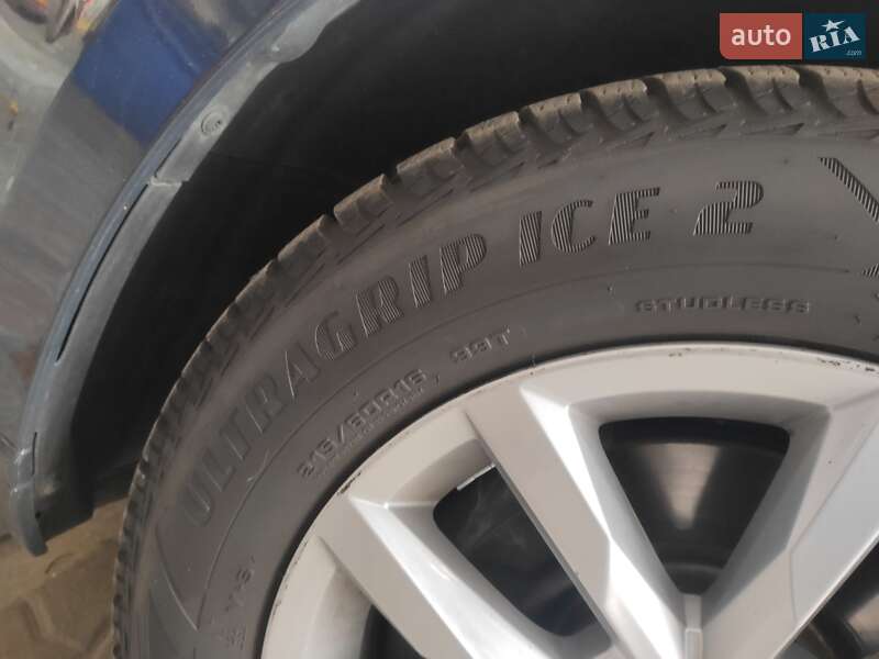 Універсал Volkswagen Passat 2017 в Львові