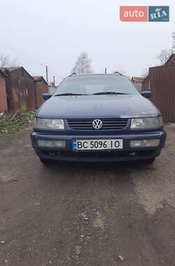 Універсал Volkswagen Passat 1994 в Львові