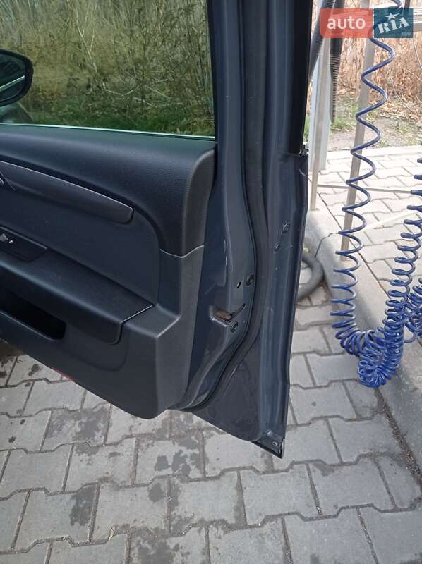 Универсал Volkswagen Passat 2011 в Полтаве