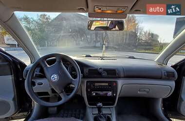 Седан Volkswagen Passat 2001 в Бершади