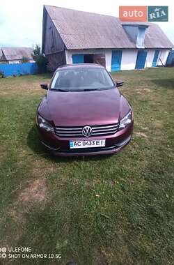 Седан Volkswagen Passat 2014 в Камне-Каширском