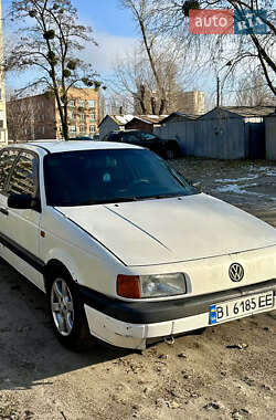 Седан Volkswagen Passat 1991 в Киеве