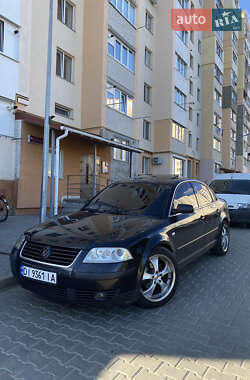 Седан Volkswagen Passat 2003 в Виннице