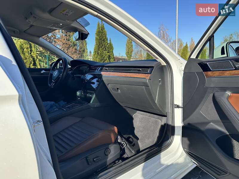 Седан Volkswagen Passat 2018 в Кременчуге