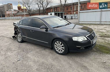 Седан Volkswagen Passat 2006 в Кропивницком