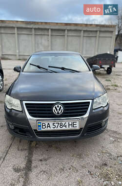 Седан Volkswagen Passat 2006 в Кропивницком