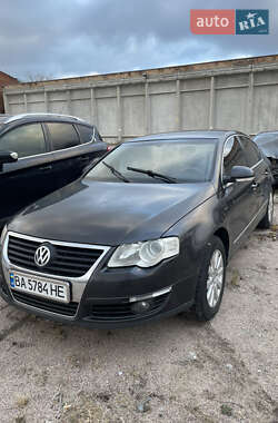 Седан Volkswagen Passat 2006 в Кропивницком