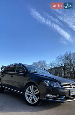 Универсал Volkswagen Passat 2014 в Львове