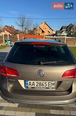 Универсал Volkswagen Passat 2011 в Киеве