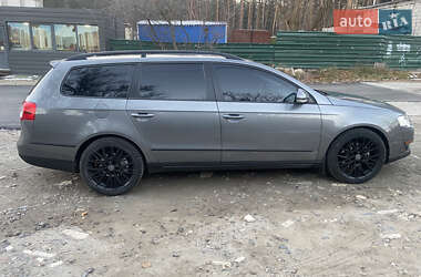 Универсал Volkswagen Passat 2007 в Вышгороде